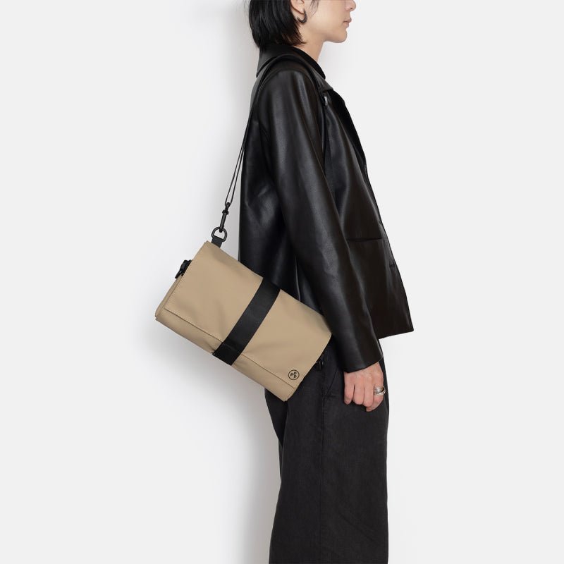 Triangle Sling Bag - KiweeKiweeSandySling bagSandy Sling#color_sandy