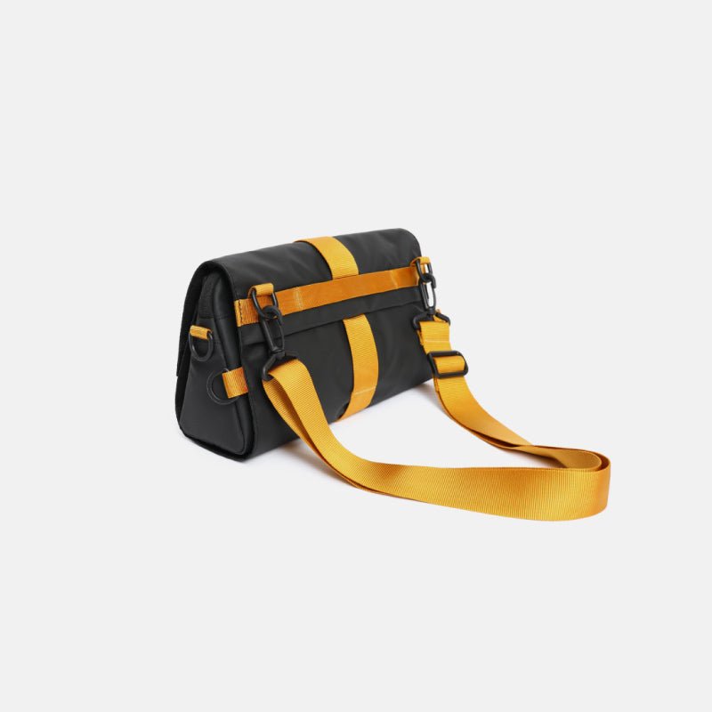 Triangle Sling Bag - KiweeKiweeCoal BlackSling bagCoal black sling#color_coal-black